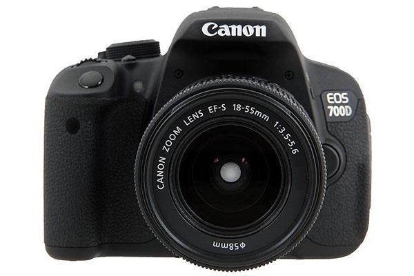 Canon EOS 700D Kit