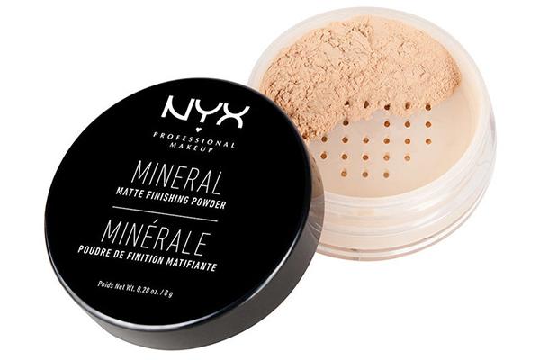 NYX mineralni riblji prah